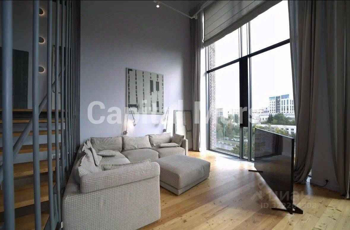 4-комнатная квартира, 250 м²