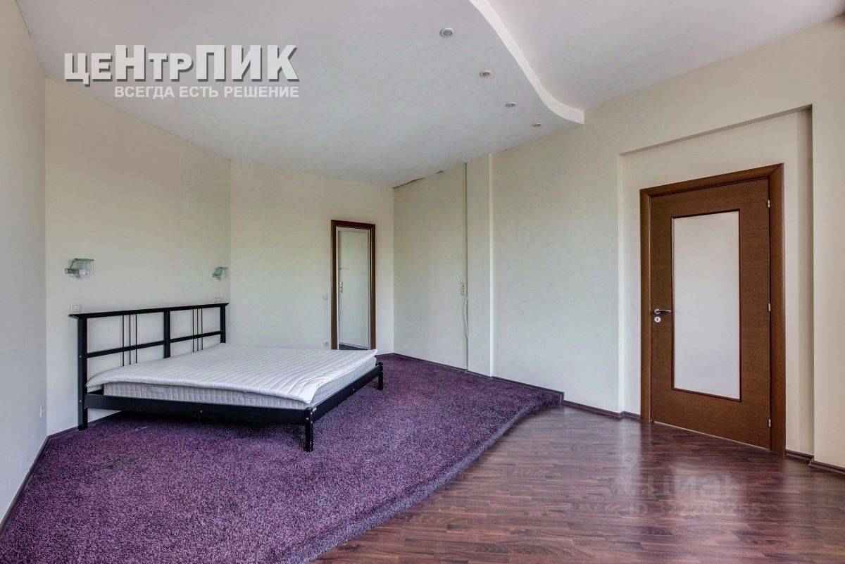 4-комнатная квартира, 136,4 м² — фотография 2