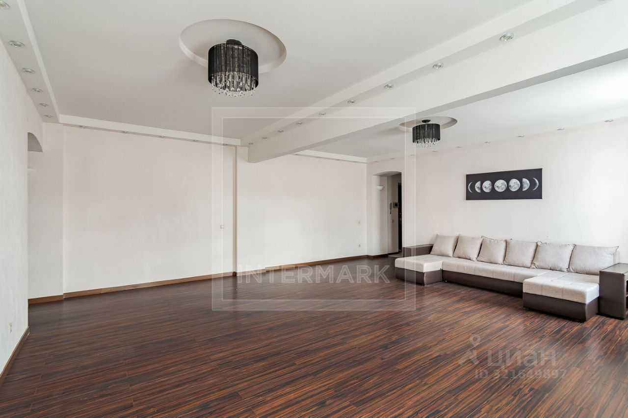 3-комнатная квартира, 120 м² — фотография 3