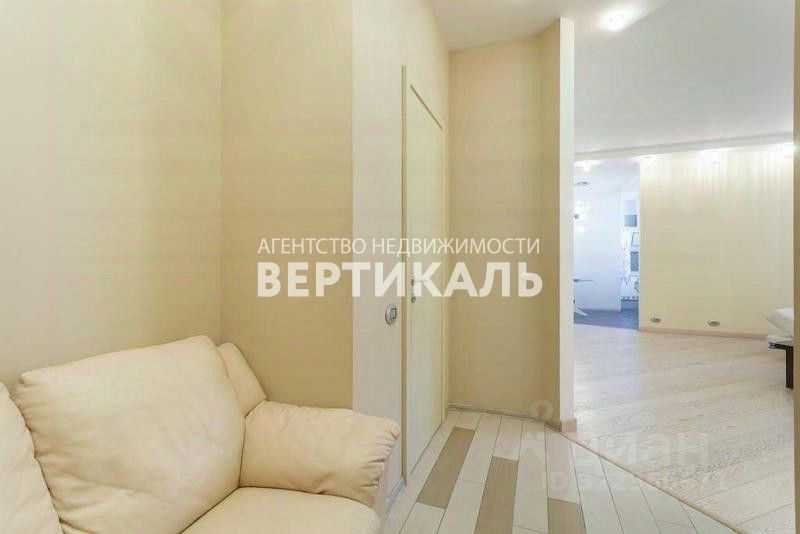 4-комнатная квартира, 160 м² — фотография 2