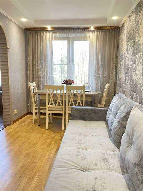 3-комнатная квартира, 63 м² — фотография 2