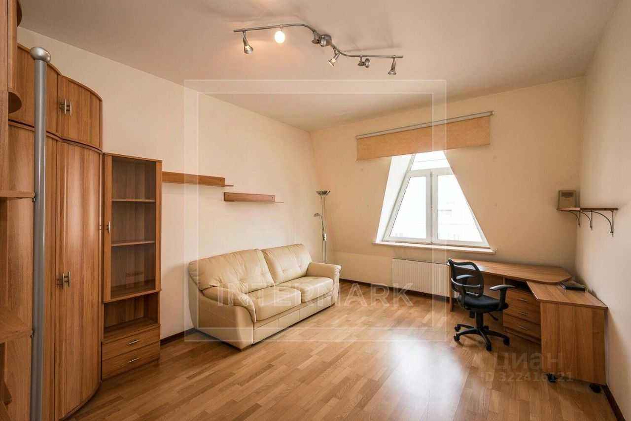 4-комнатная квартира, 155 м² — фотография 3