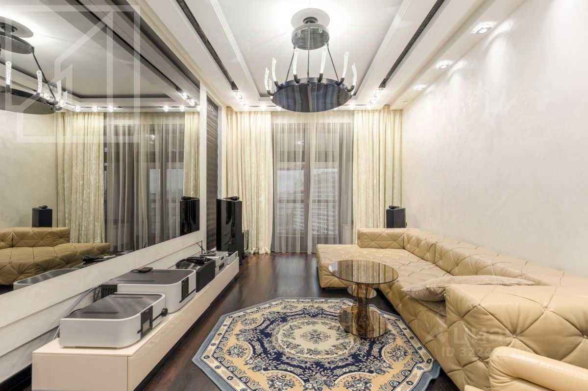 4-комнатная квартира, 161 м²