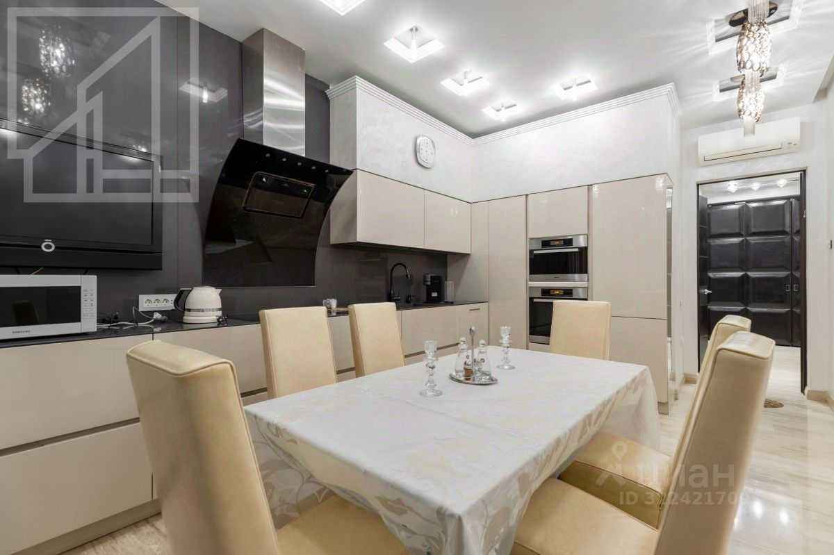 4-комнатная квартира, 161 м² — фотография 3