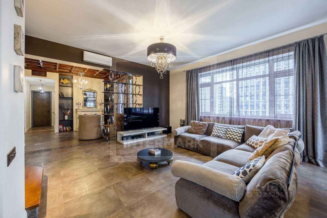 4-комнатная квартира, 200 м² — фотография 3