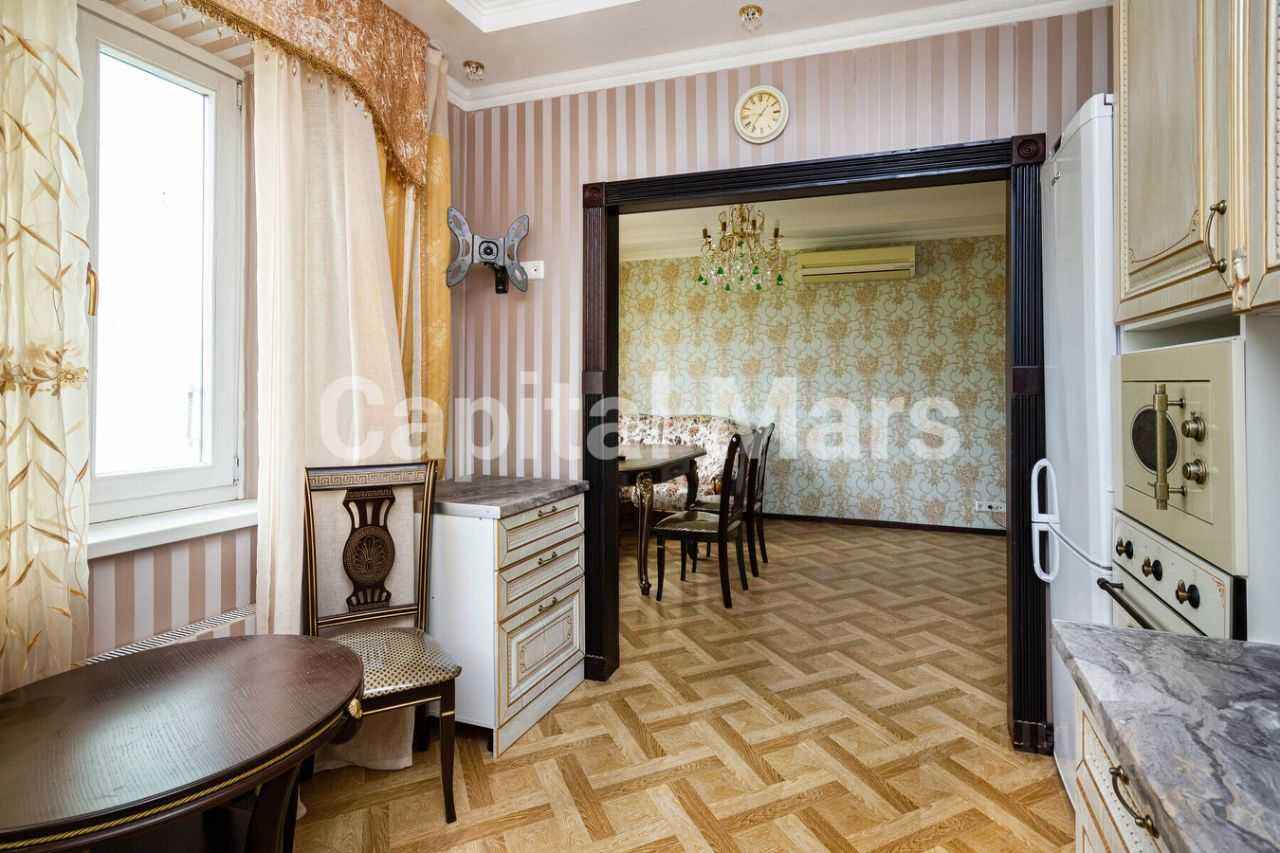 4-комнатная квартира, 102 м² — фотография 2