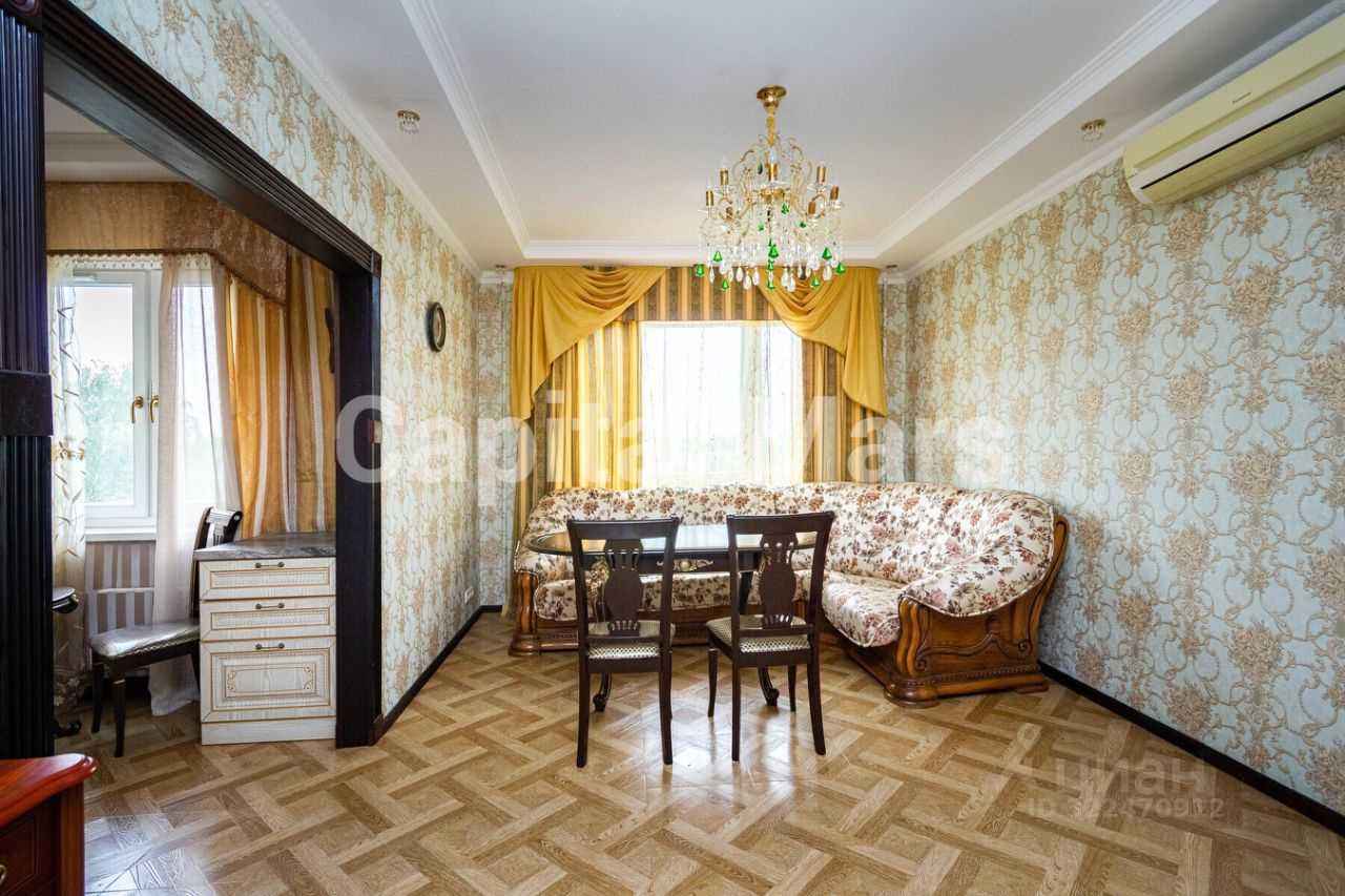 4-комнатная квартира, 102 м² — фотография 3