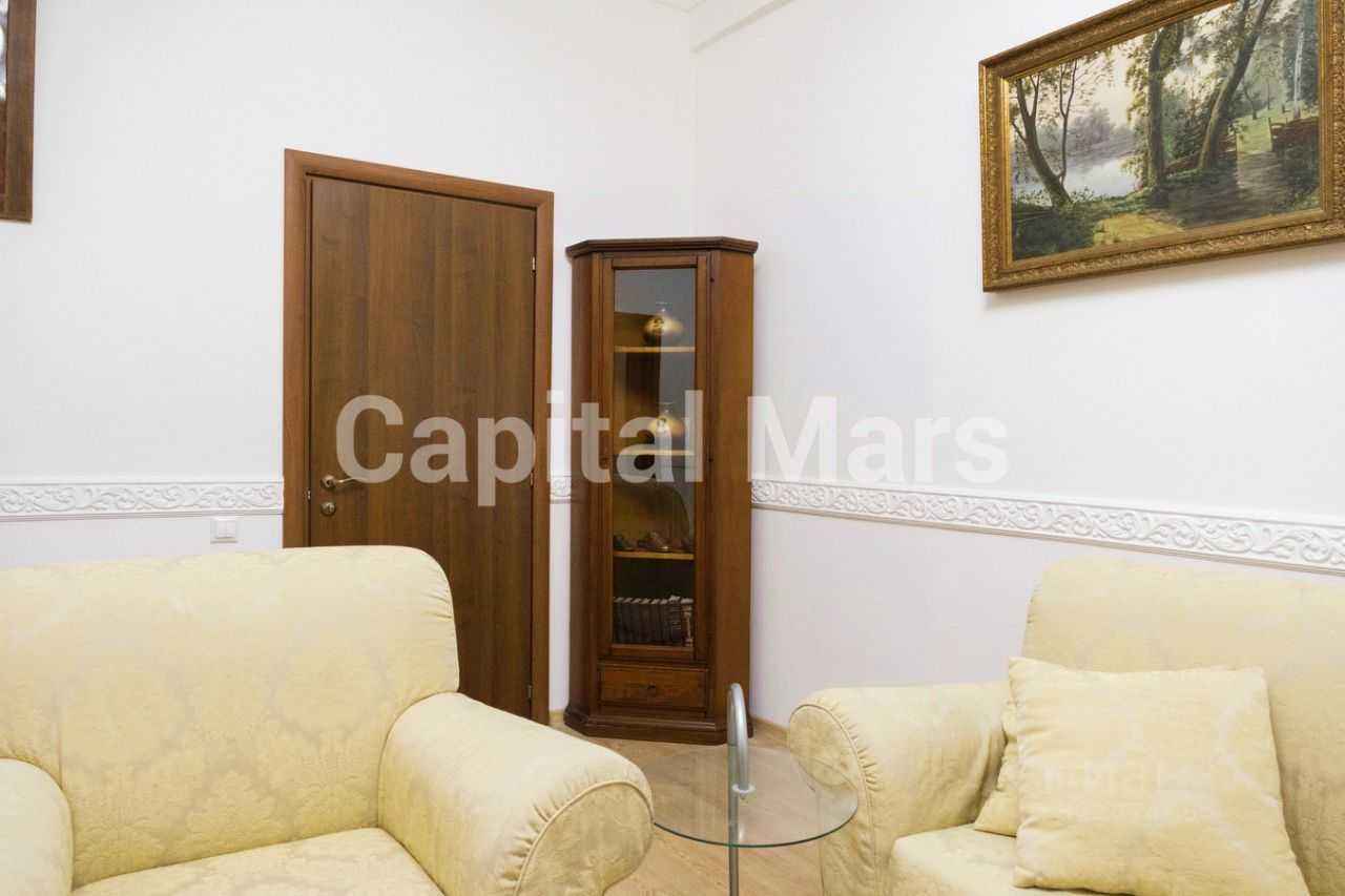 4-комнатная квартира, 130 м² — фотография 2