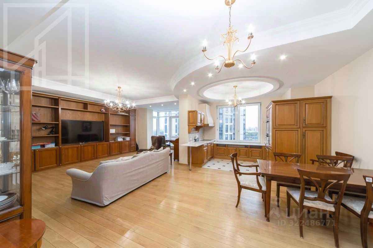 4-комнатная квартира, 186 м² — фотография 3