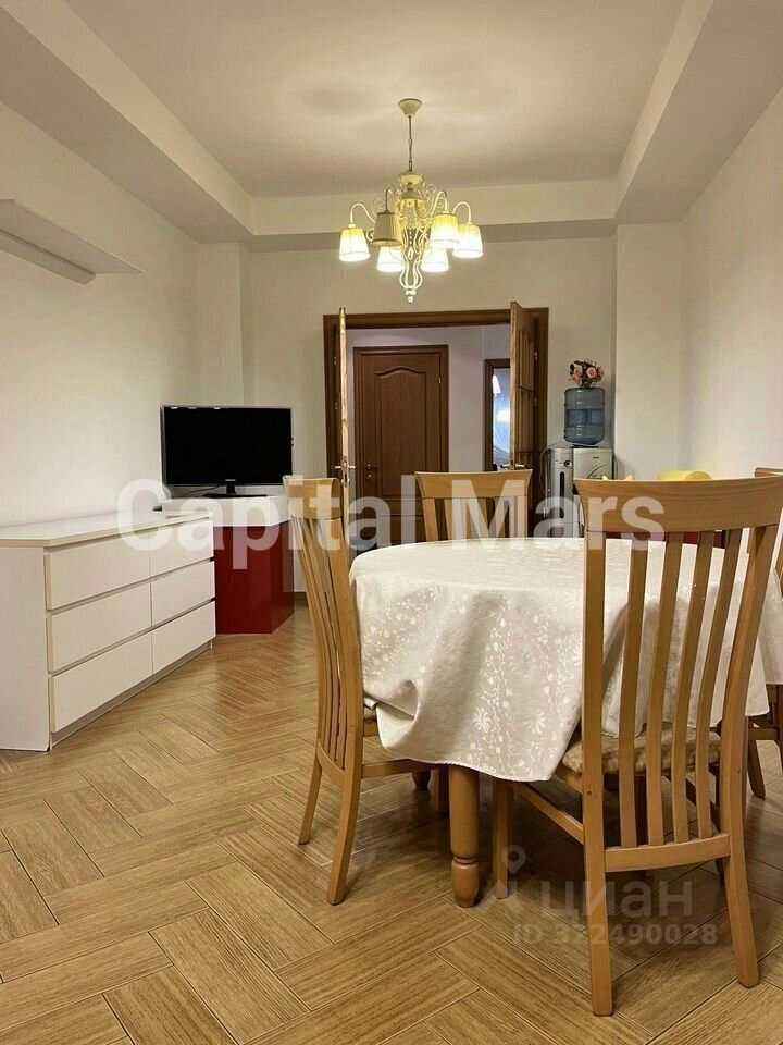 4-комнатная квартира, 120 м² — фотография 3