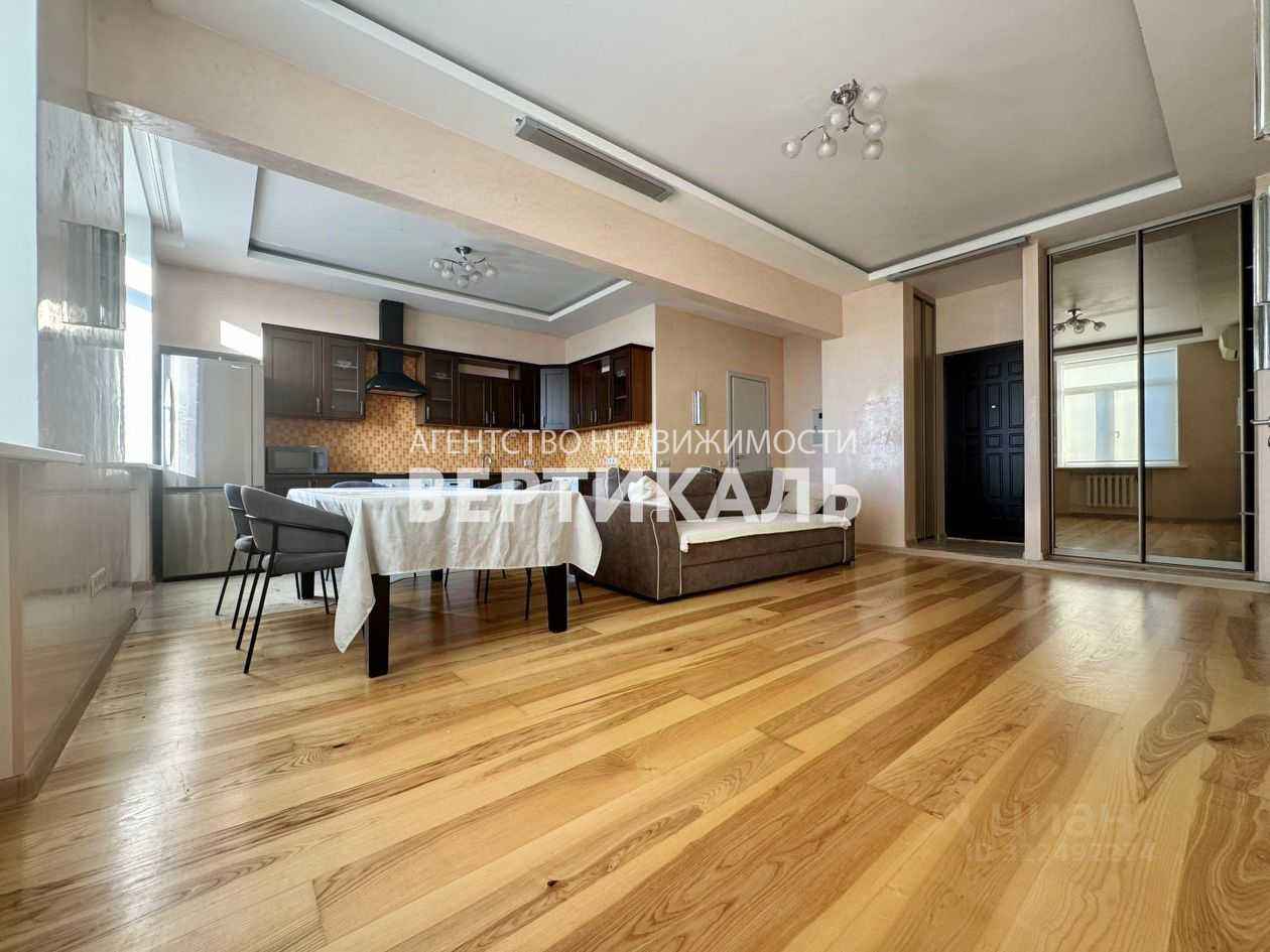 2-комнатная квартира, 80 м² — фотография 2