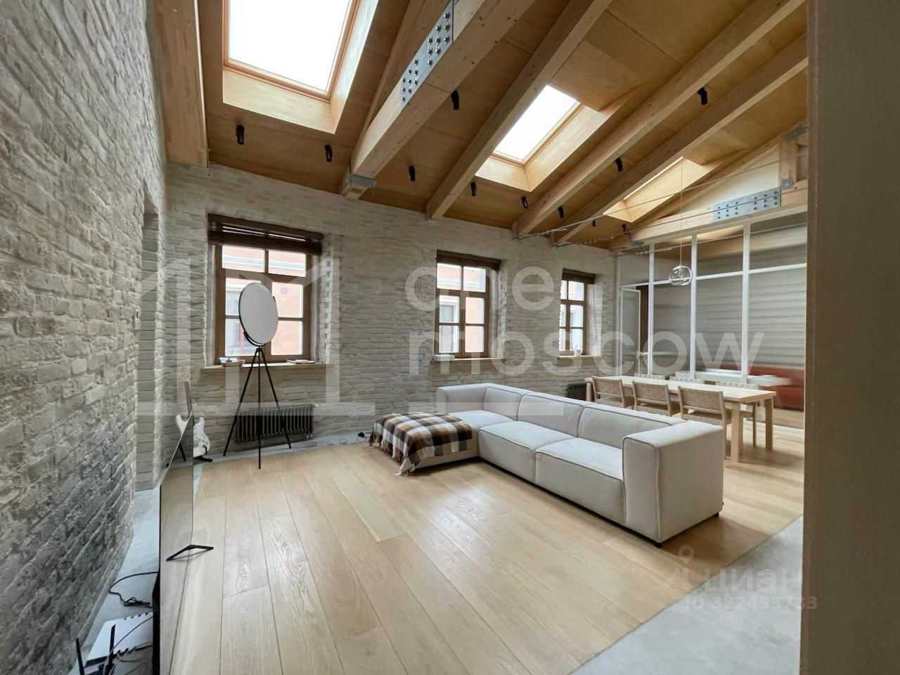 2-комнатная квартира, 75,6 м² — фотография 3