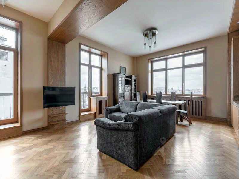 3-комнатная квартира, 102 м² — фотография 2