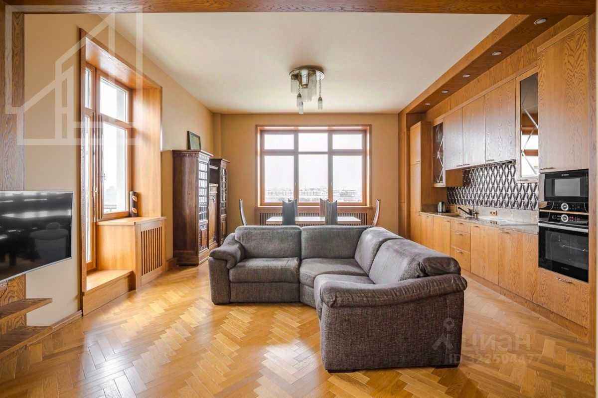 4-комнатная квартира, 115 м² — фотография 3