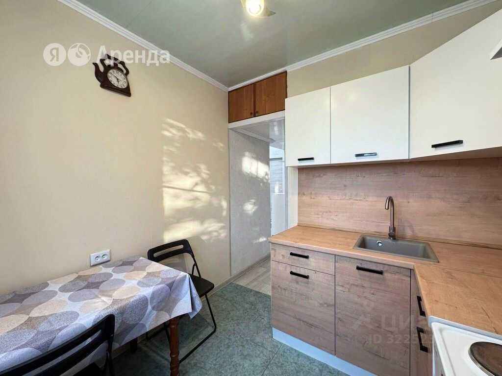 4-комнатная квартира, 64 м² — фотография 3