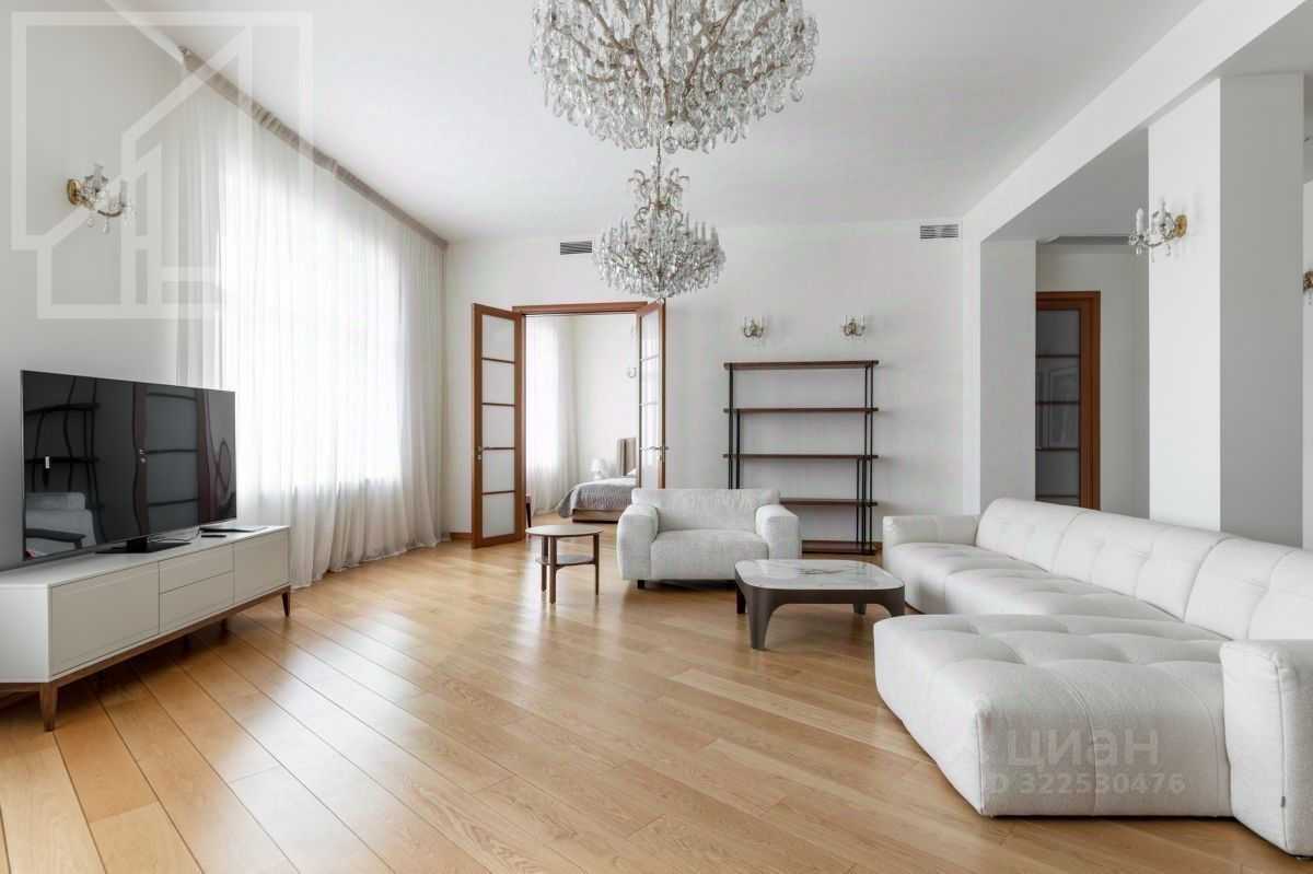 3-комнатная квартира, 140 м²