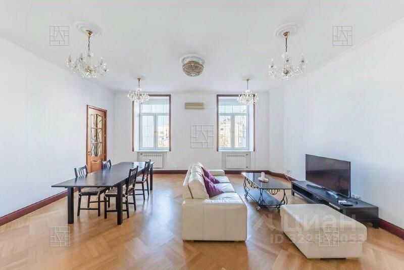 3-комнатная квартира, 115 м²