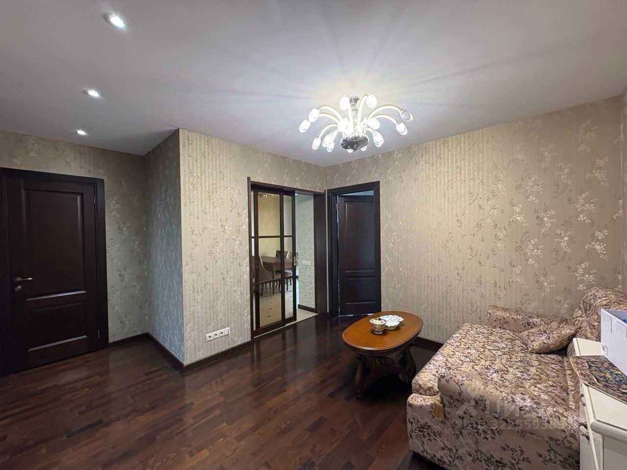 2-комнатная квартира, 64 м² — фотография 2