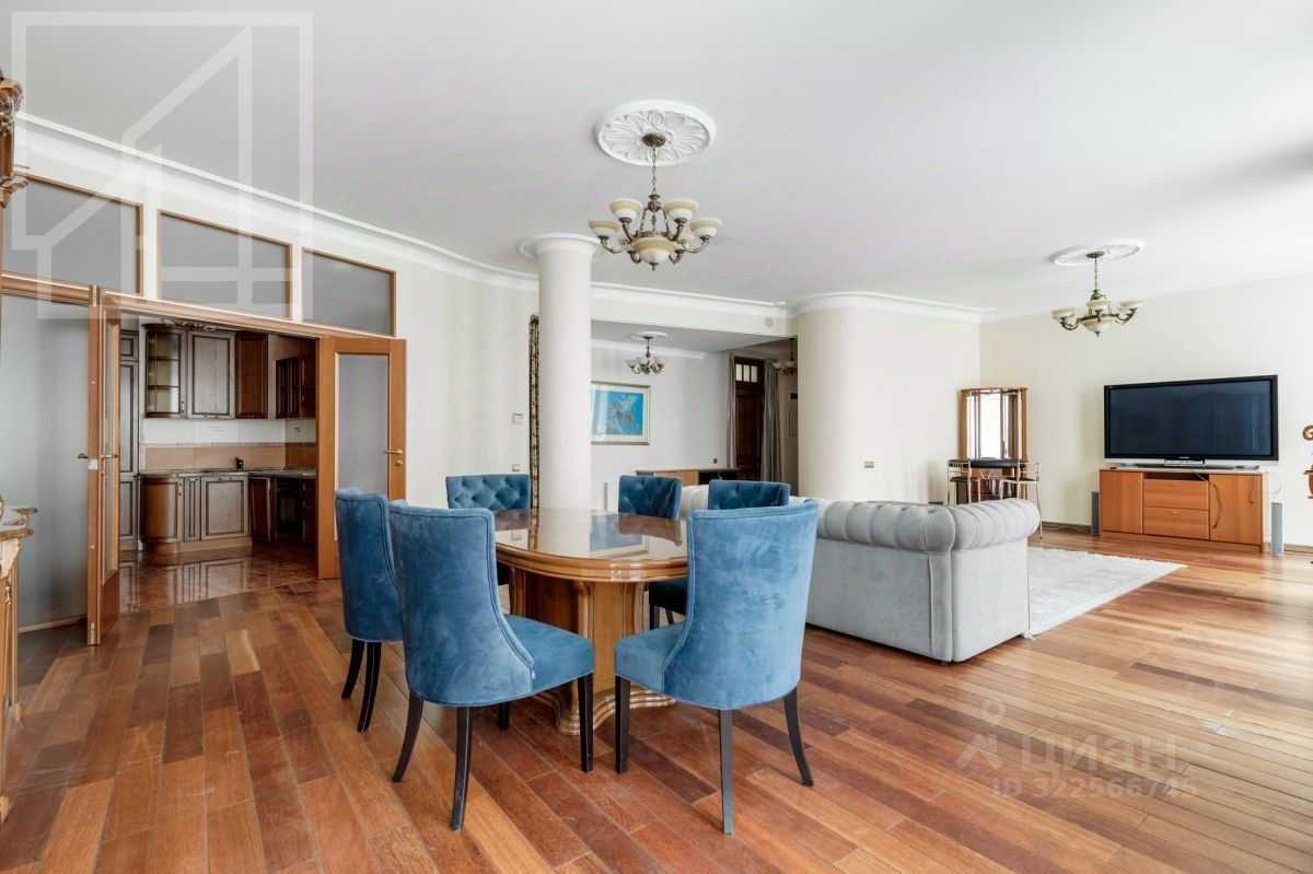 3-комнатная квартира, 164 м²