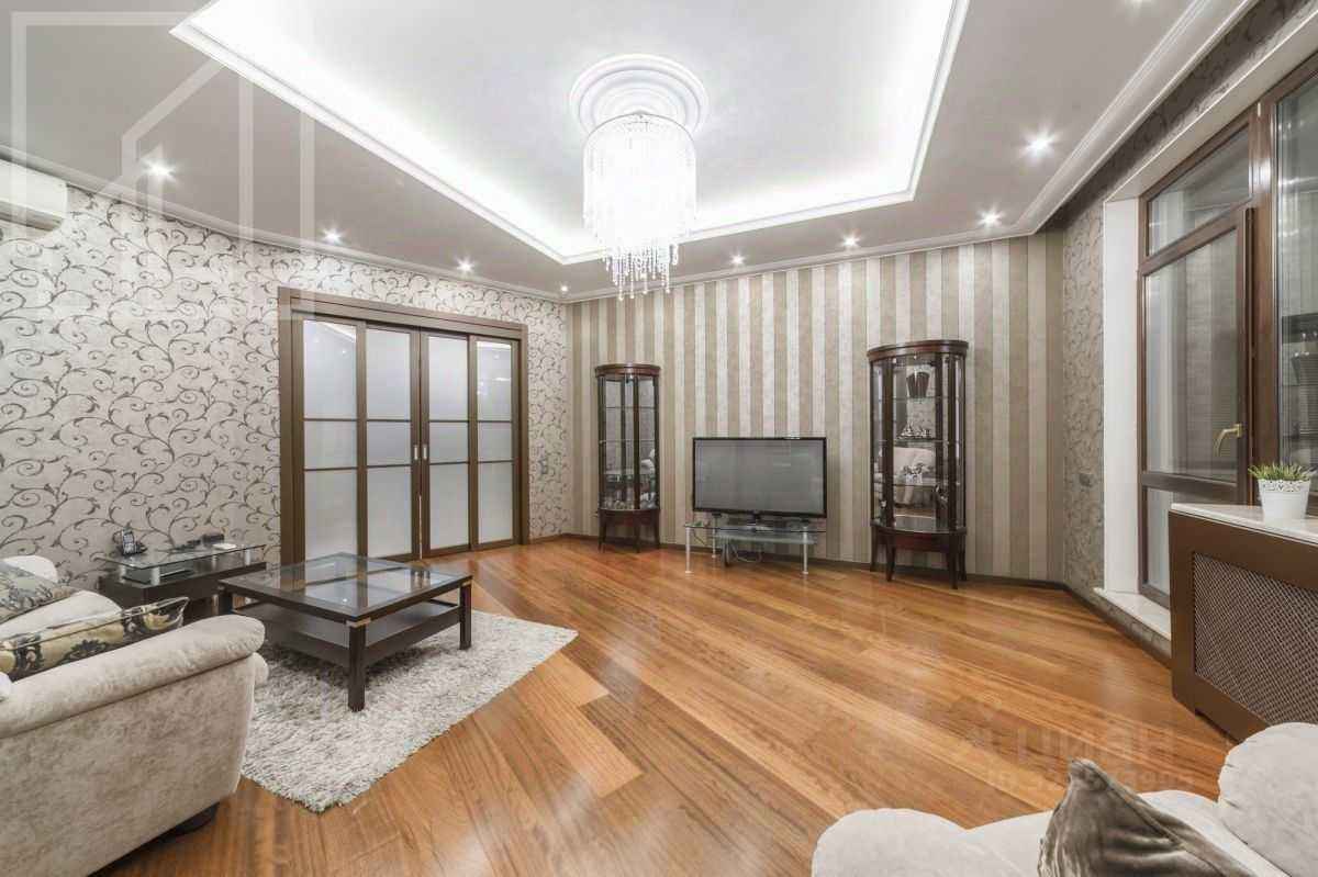 4-комнатная квартира, 160 м²