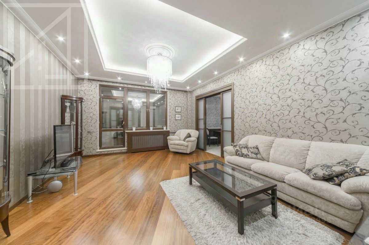 4-комнатная квартира, 160 м² — фотография 2