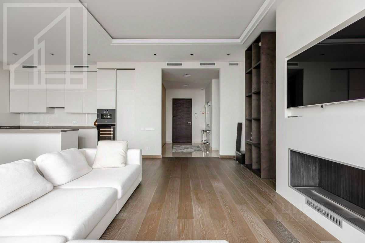 4-комнатная квартира, 142 м² — фотография 3