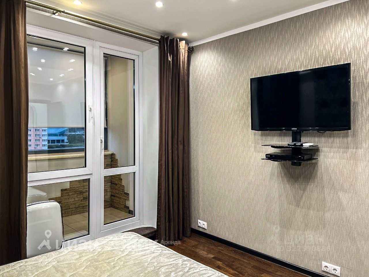 2-комнатная квартира, 70,4 м² — фотография 2