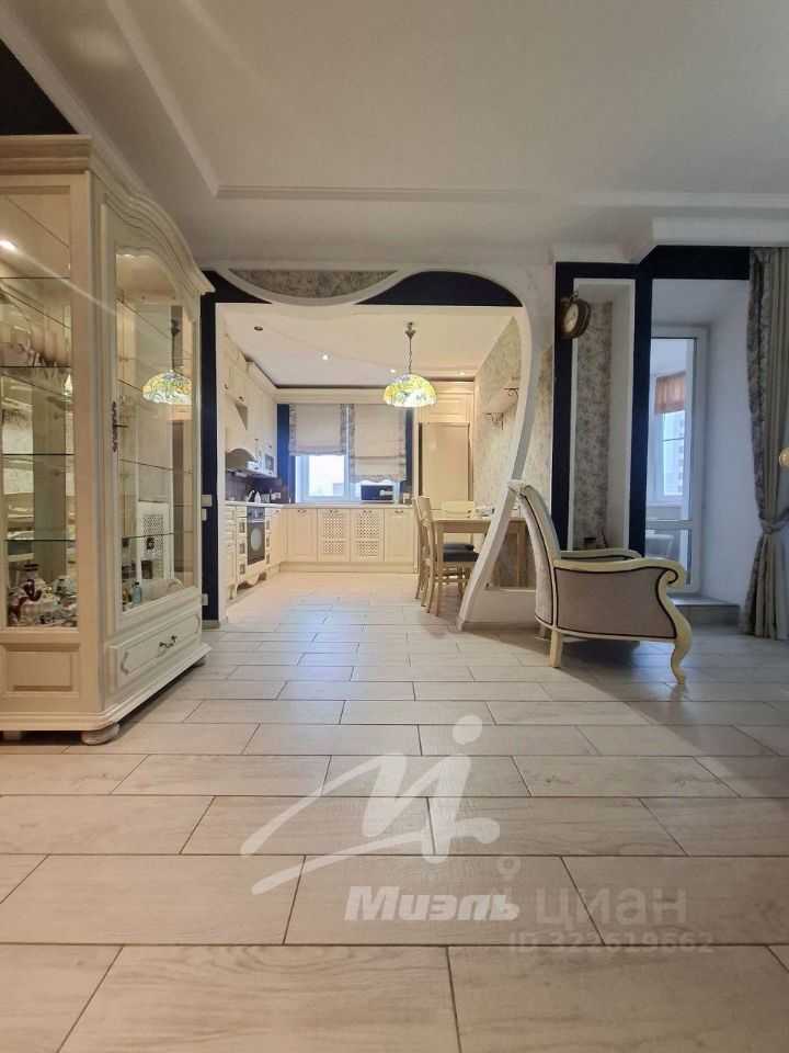 4-комнатная квартира, 125 м²