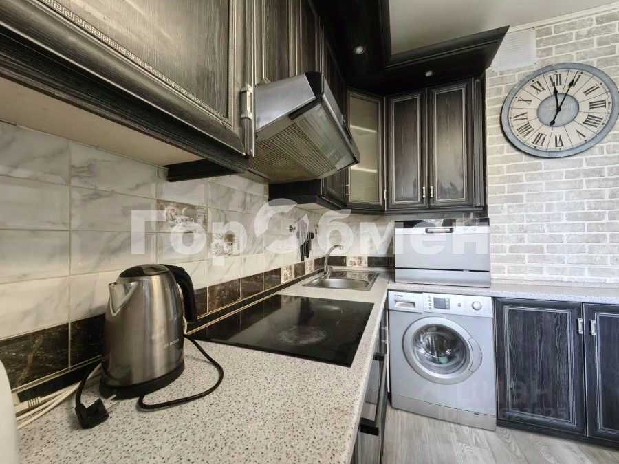 2-комнатная квартира, 57 м² — фотография 3