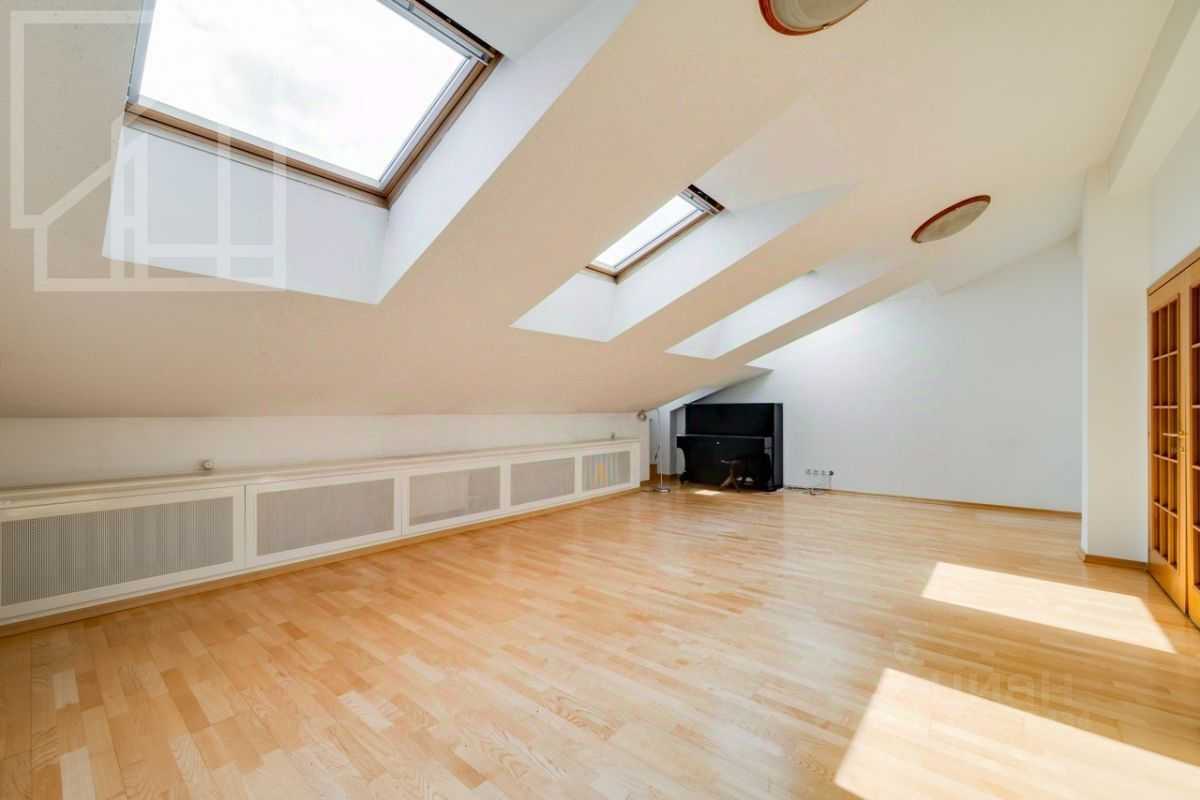 4-комнатная квартира, 168 м² — фотография 2