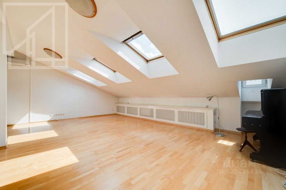 4-комнатная квартира, 168 м² — фотография 3