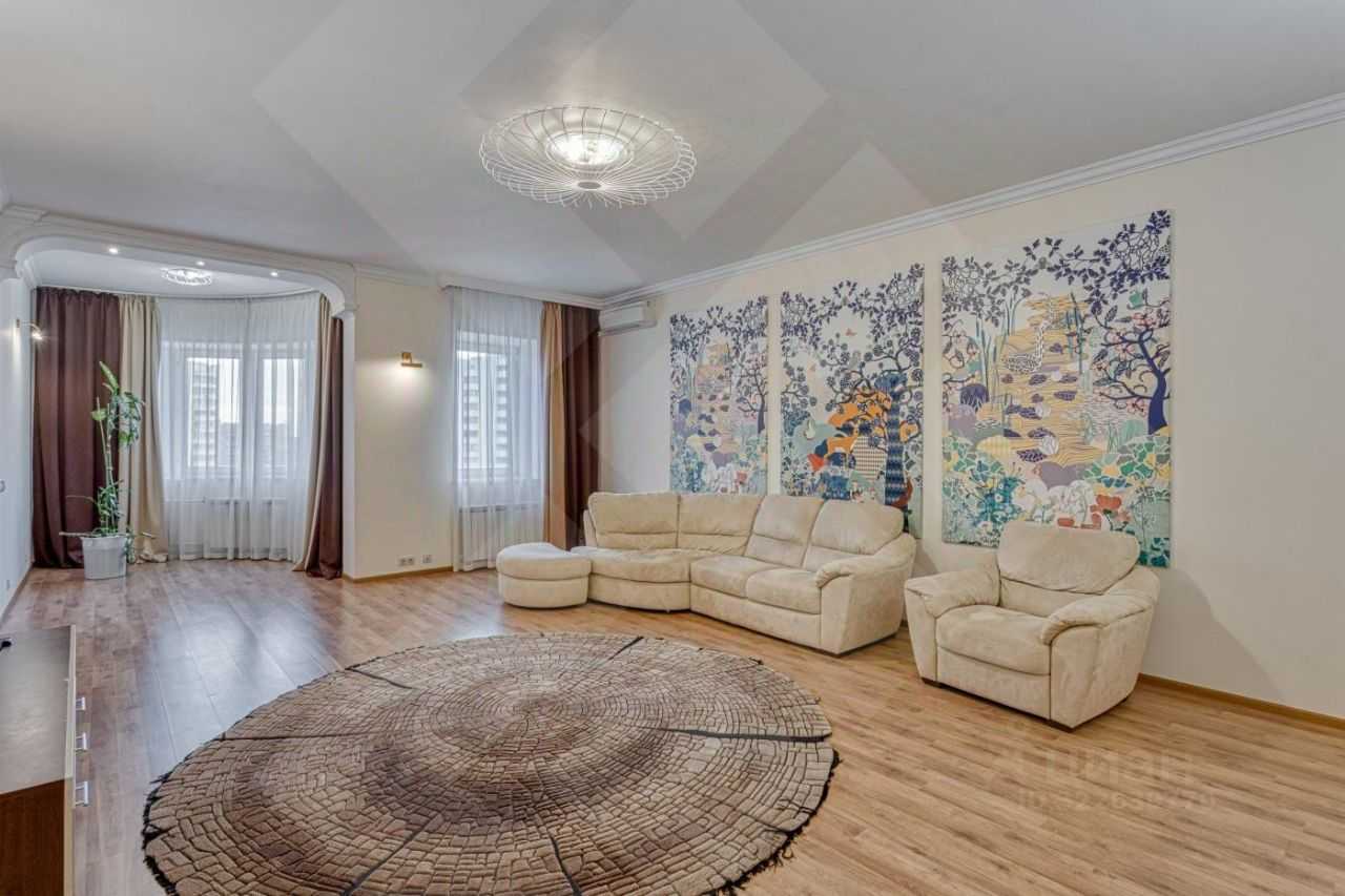4-комнатная квартира, 160 м² — фотография 3