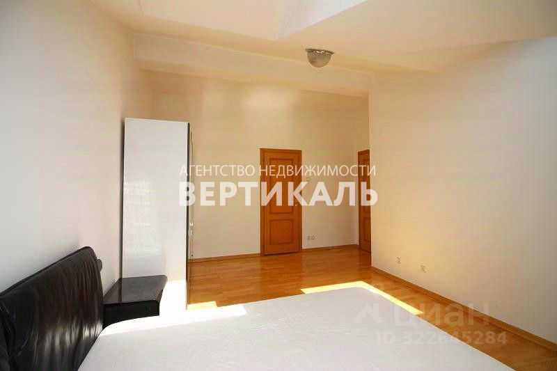 4-комнатная квартира, 168 м² — фотография 2