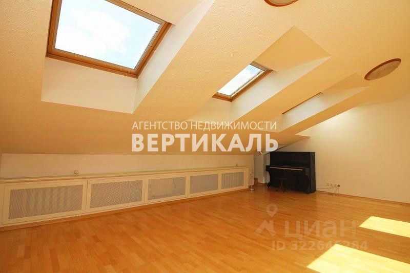 4-комнатная квартира, 168 м² — фотография 3