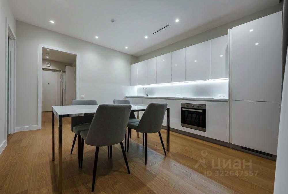 2-комнатная квартира, 68 м² — фотография 3