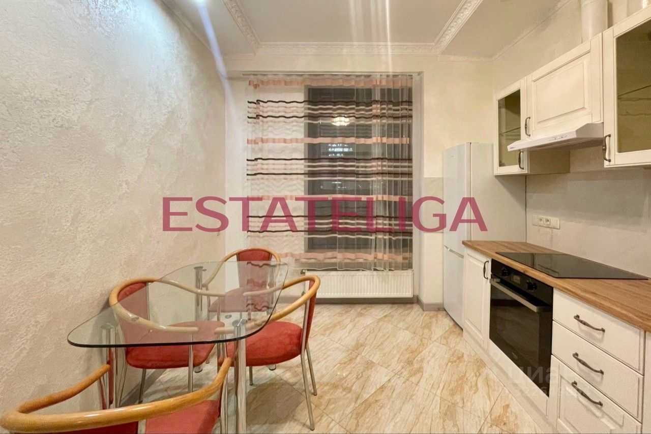 2-комнатная квартира, 70 м² — фотография 2