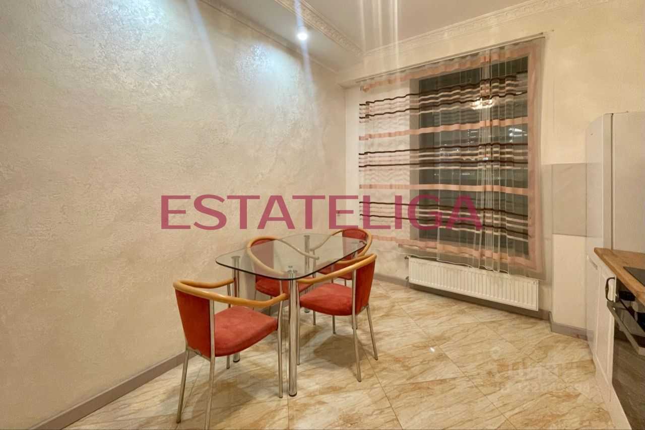 2-комнатная квартира, 70 м² — фотография 3