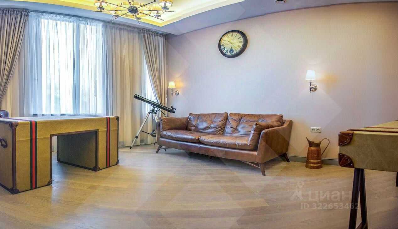 4-комнатная квартира, 211 м² — фотография 3