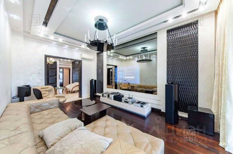 4-комнатная квартира, 161 м²