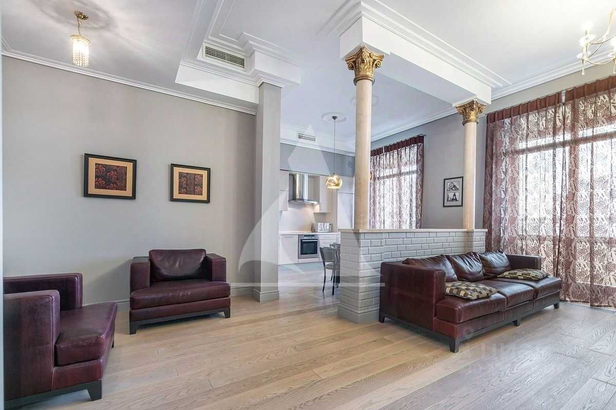 2-комнатная квартира, 89 м² — фотография 2