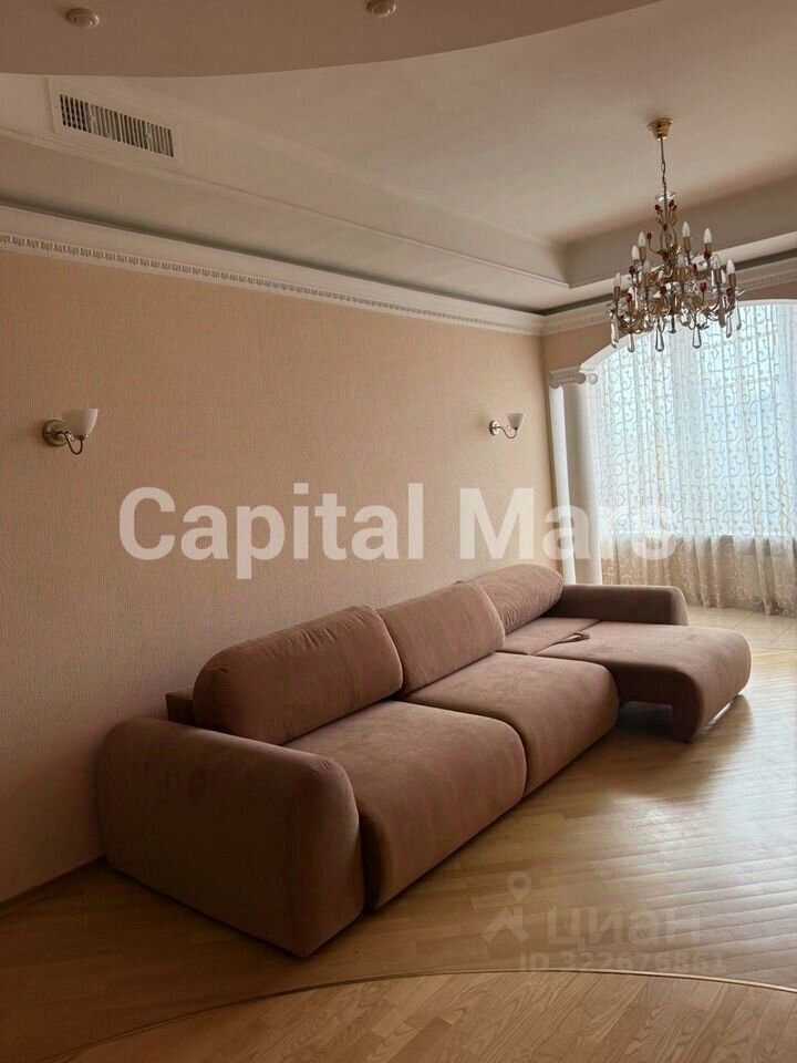 4-комнатная квартира, 220 м²