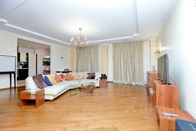 3-комнатная квартира, 150 м² — фотография 3