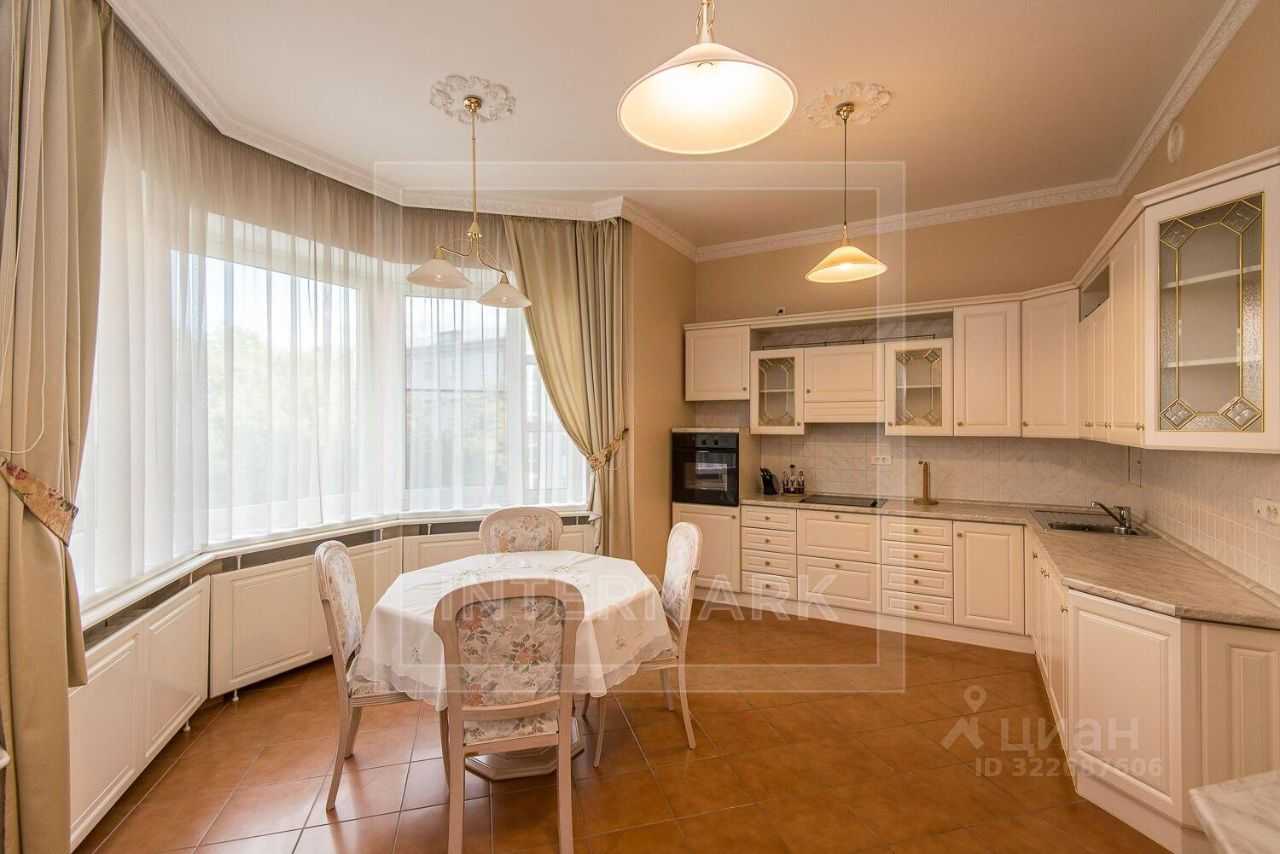3-комнатная квартира, 136 м² — фотография 2