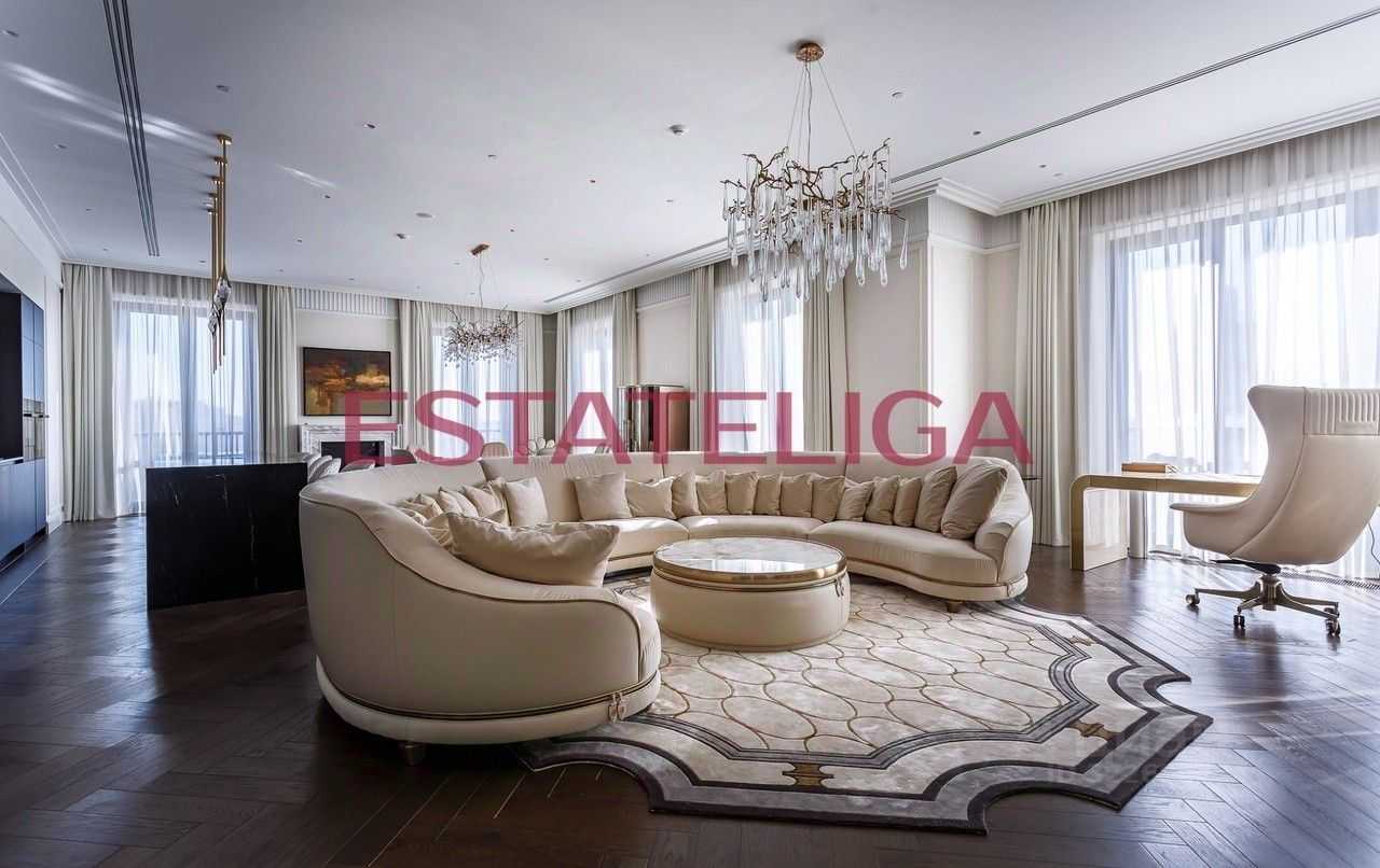 4-комнатная квартира, 279 м²