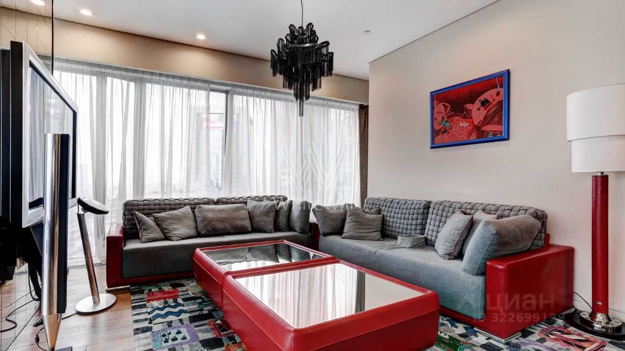 2-комнатная квартира, 110 м² — фотография 2