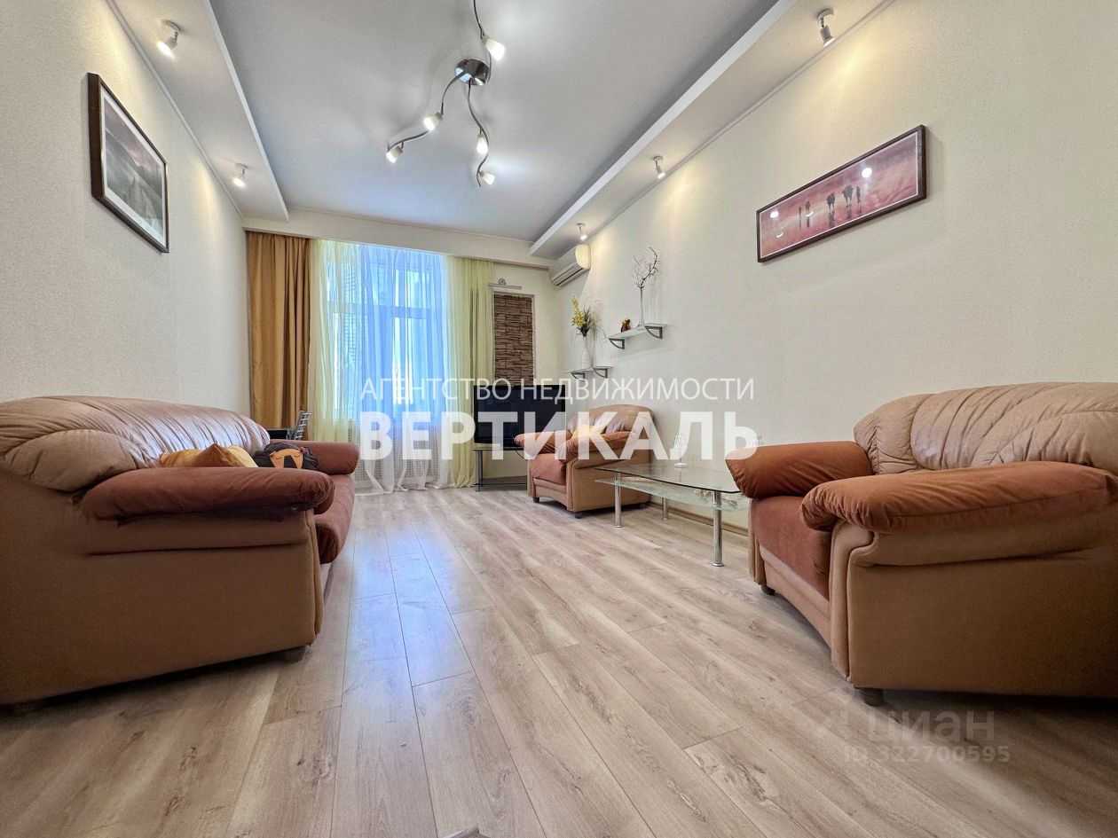 2-комнатная квартира, 55 м² — фотография 2