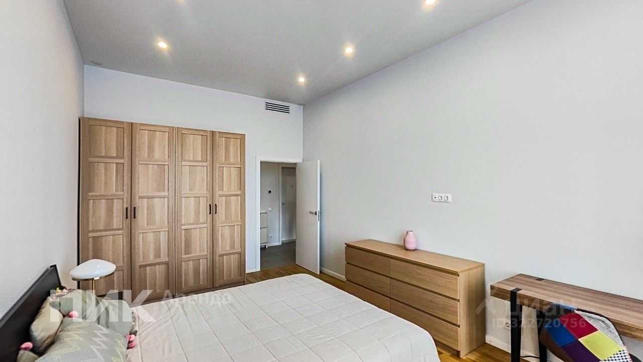 1-комнатная квартира, 50,4 м² — фотография 2
