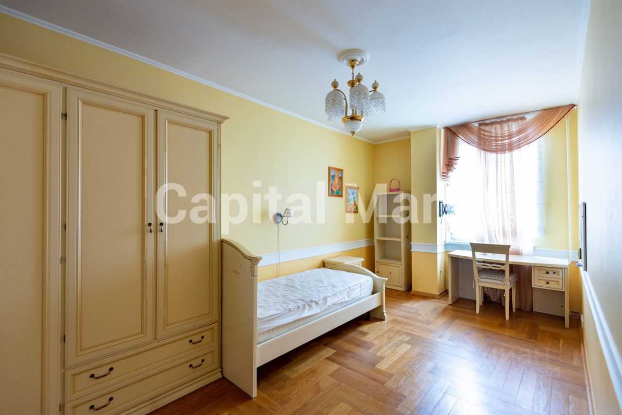 4-комнатная квартира, 139 м²