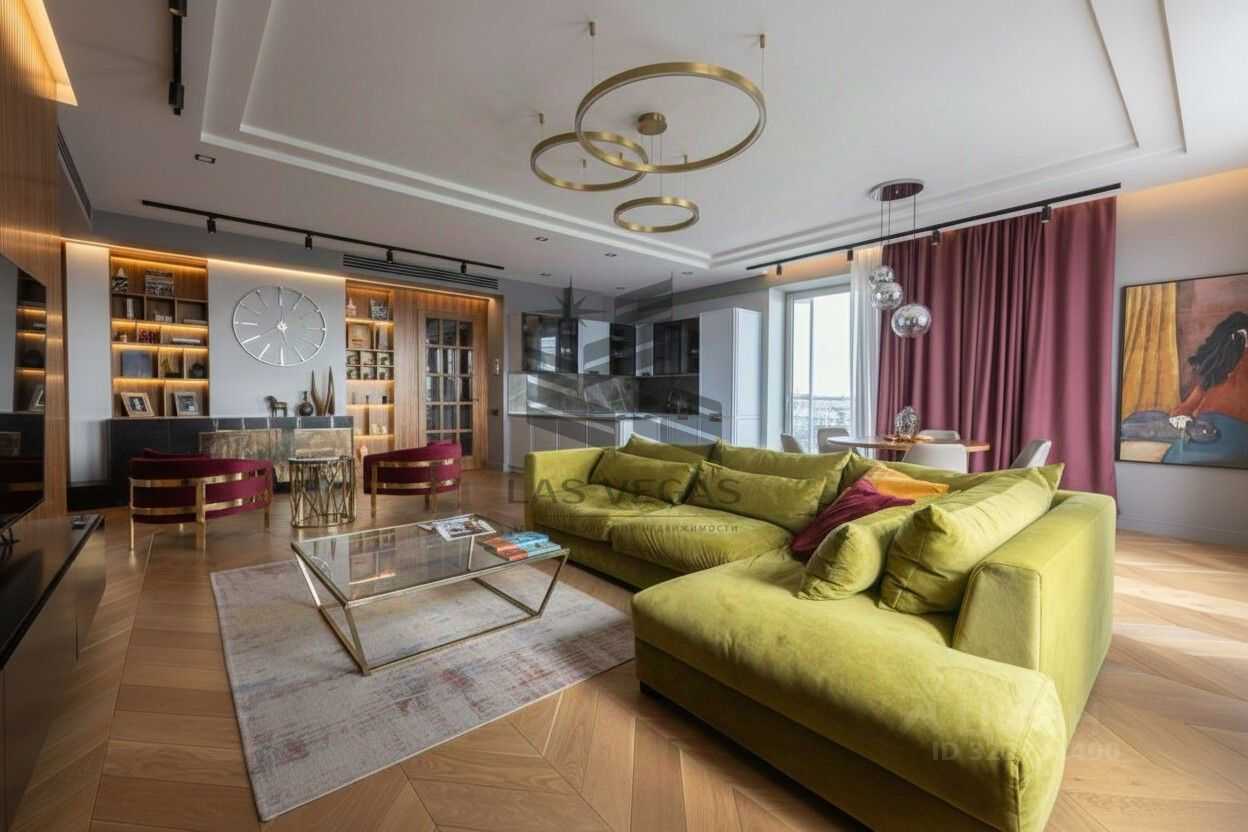 4-комнатная квартира, 229 м²