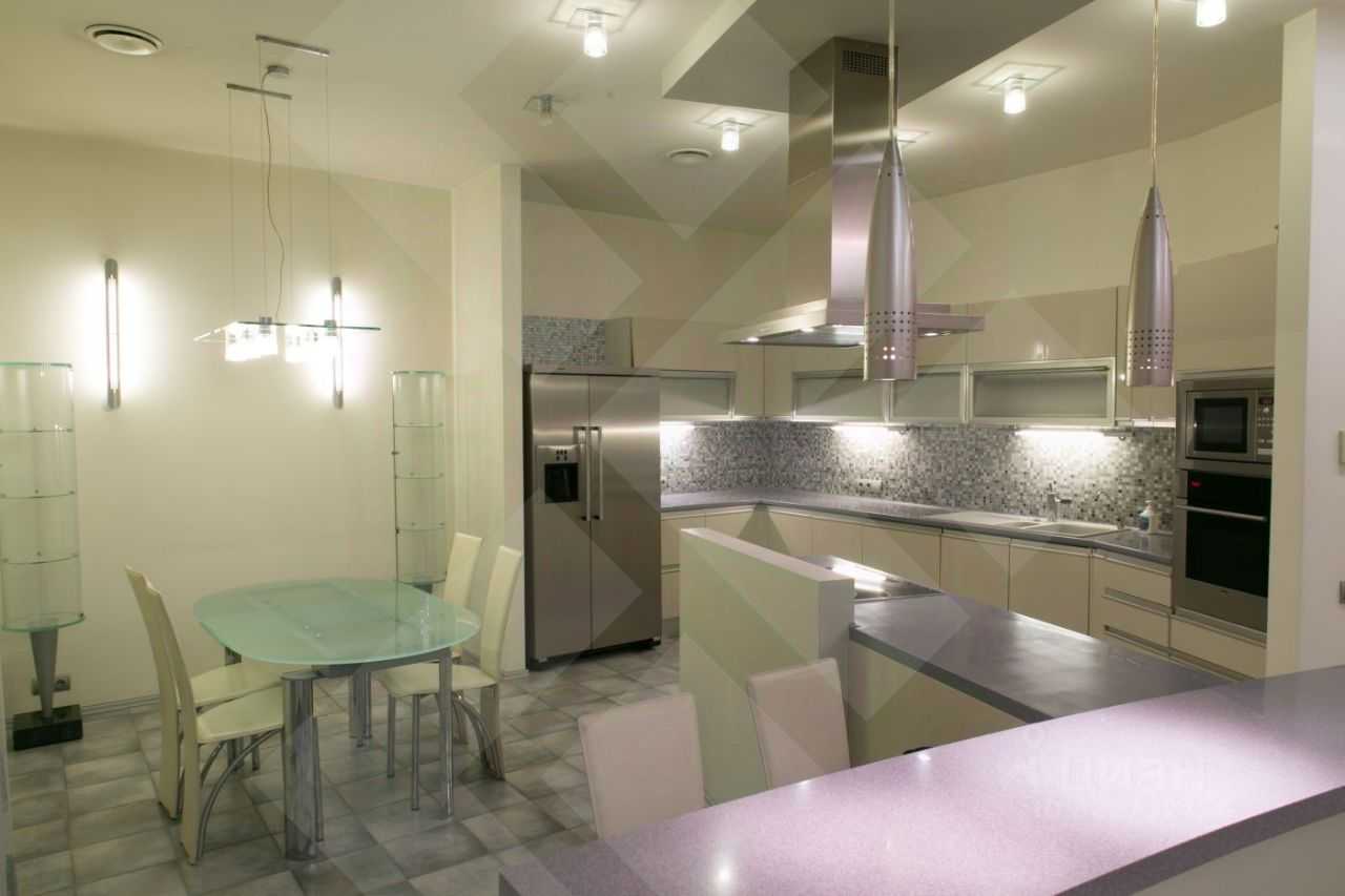 4-комнатная квартира, 180 м²